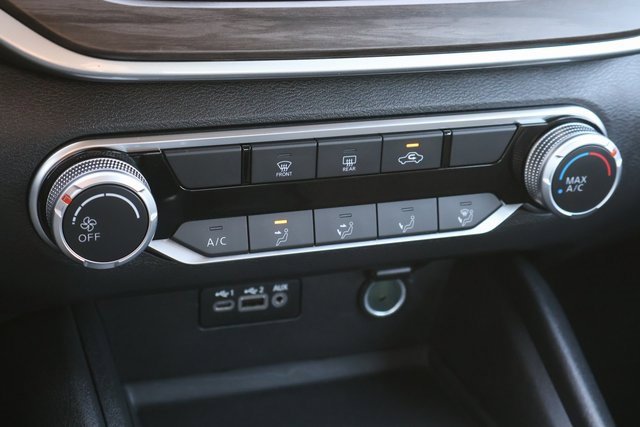 Used 2025 Nissan Altima 2.5 SV image 28