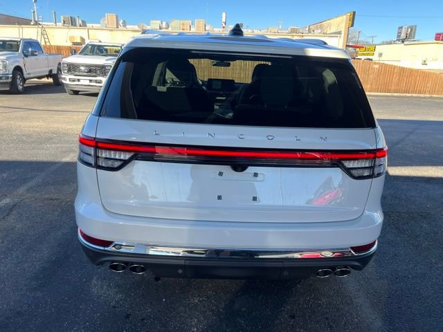 New 2026 Lincoln Aviator Reserve w/ Luxury Package image 5