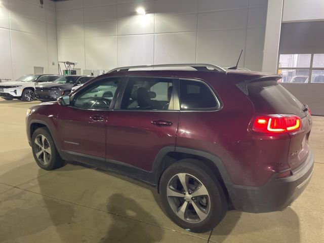 Used 2019 Jeep Cherokee Limited w/ Luxury Group image 4