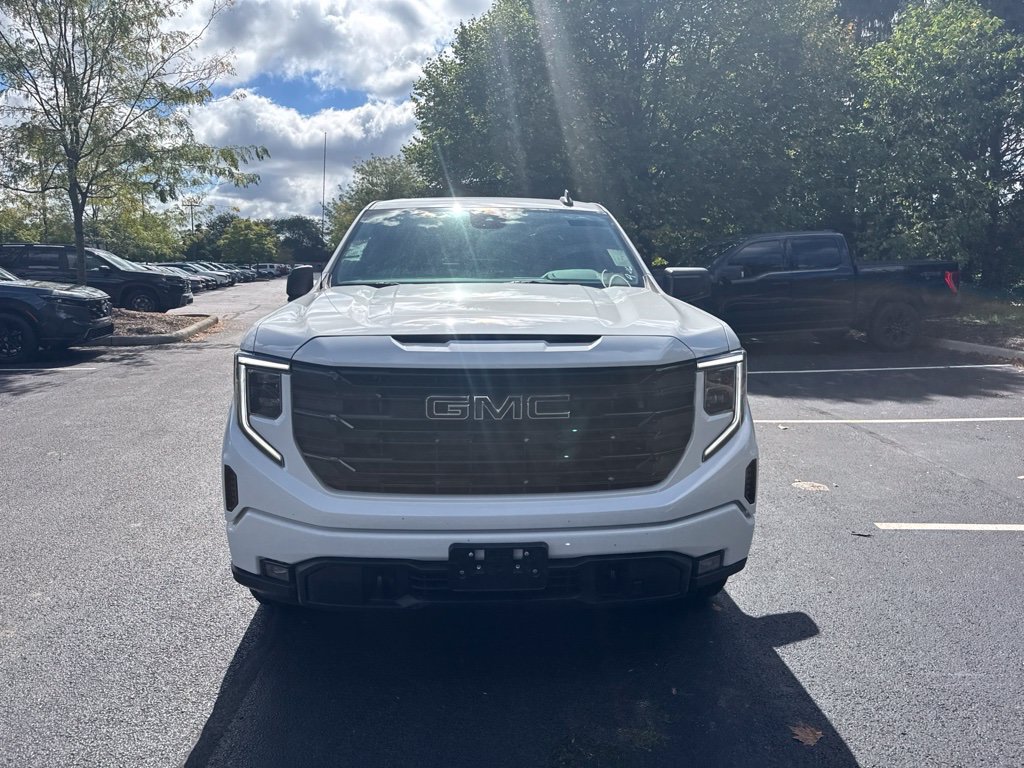 Used 2024 GMC Sierra 1500 Elevation w/ Preferred Package AWD/4WD image 3