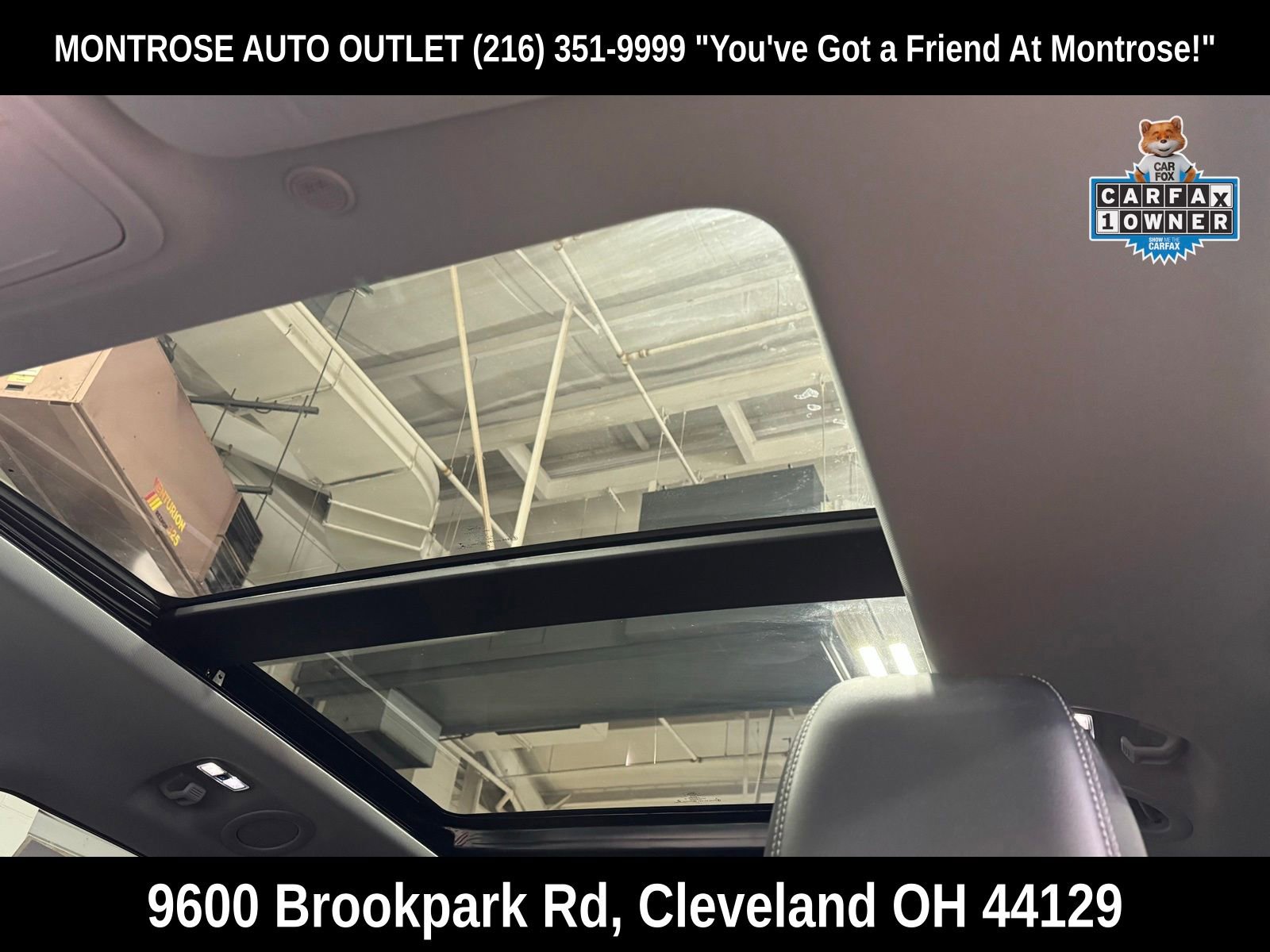 Used 2022 Ford Explorer XLT w/ Equipment Group 202A image 28