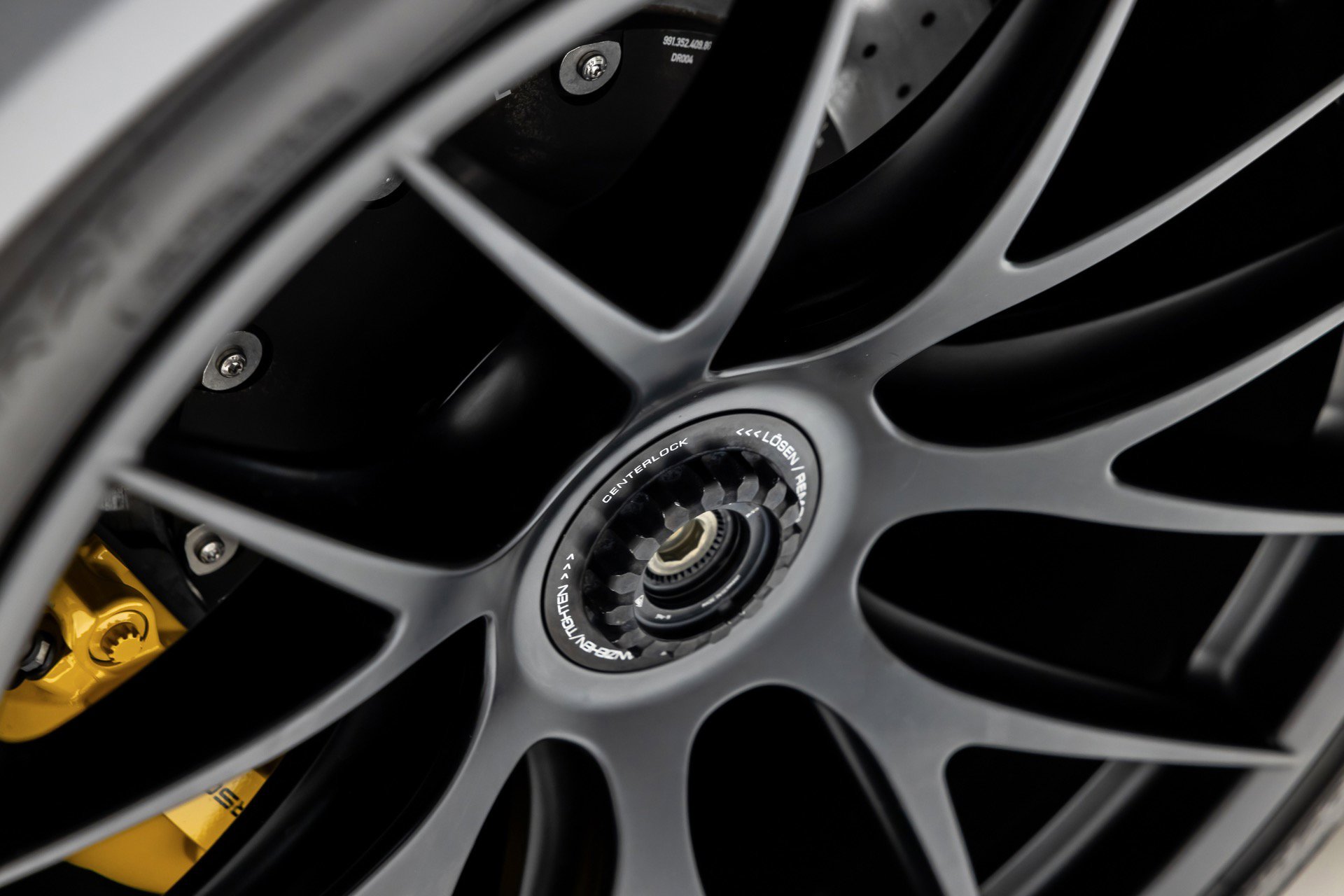 Used 2018 Porsche 911 GT2 RS image 10