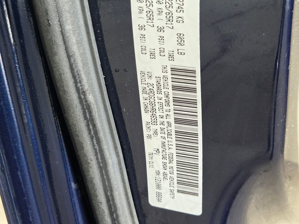 Used 2017 Dodge Grand Caravan SXT w/ Driver Convenience Group image 24