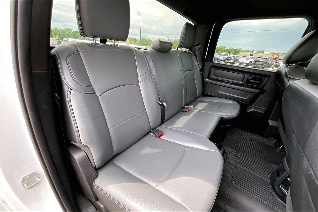 Used 2023 RAM 3500 Tradesman image 35