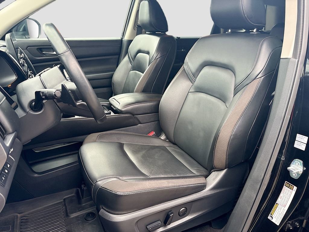 Used 2023 Nissan Pathfinder SL w/ Lighting Package (N92) image 21