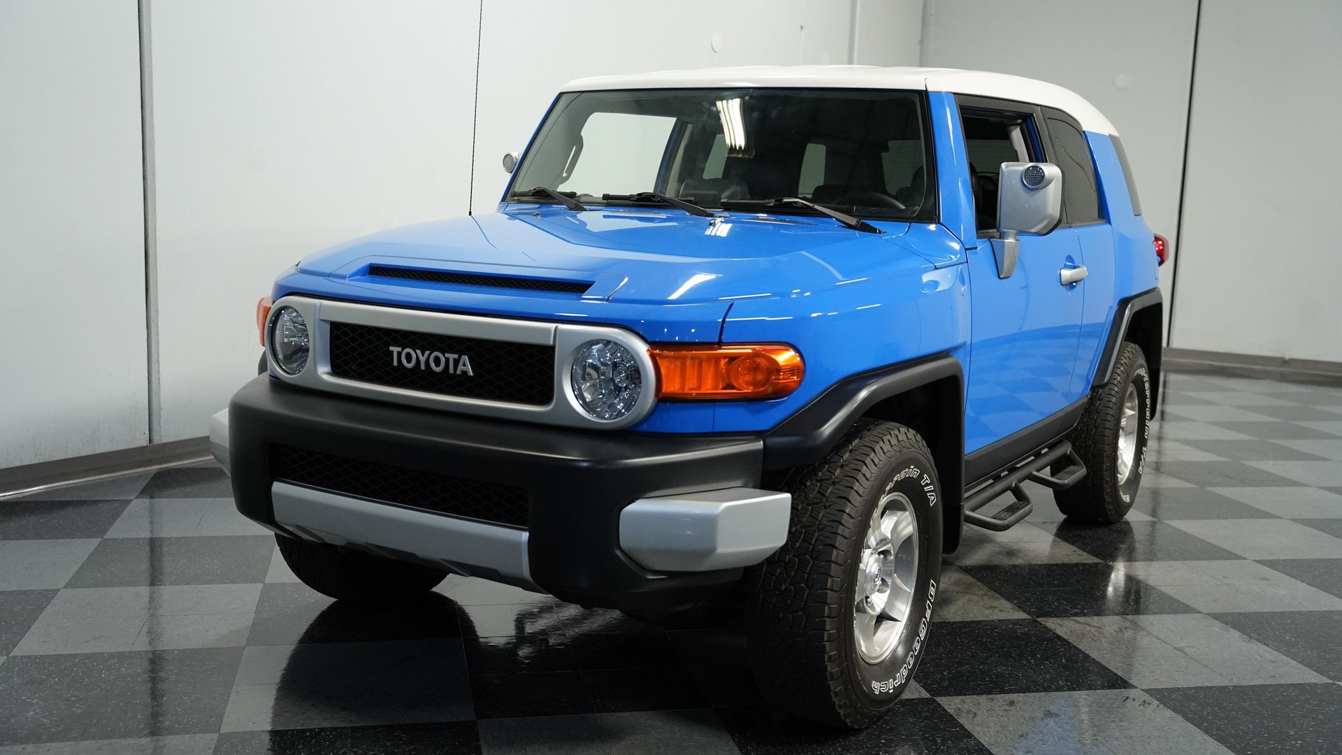 Used 2008 Toyota FJ Cruiser 4WD image 16