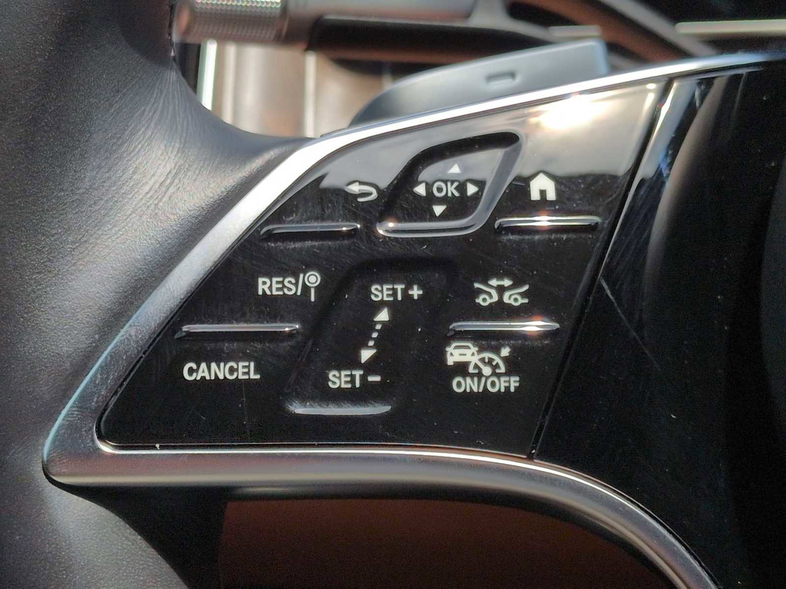 Used 2023 Mercedes-Benz S 580 4MATIC Sedan image 26