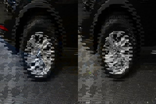 New 2026 Lincoln Corsair Premiere image 48