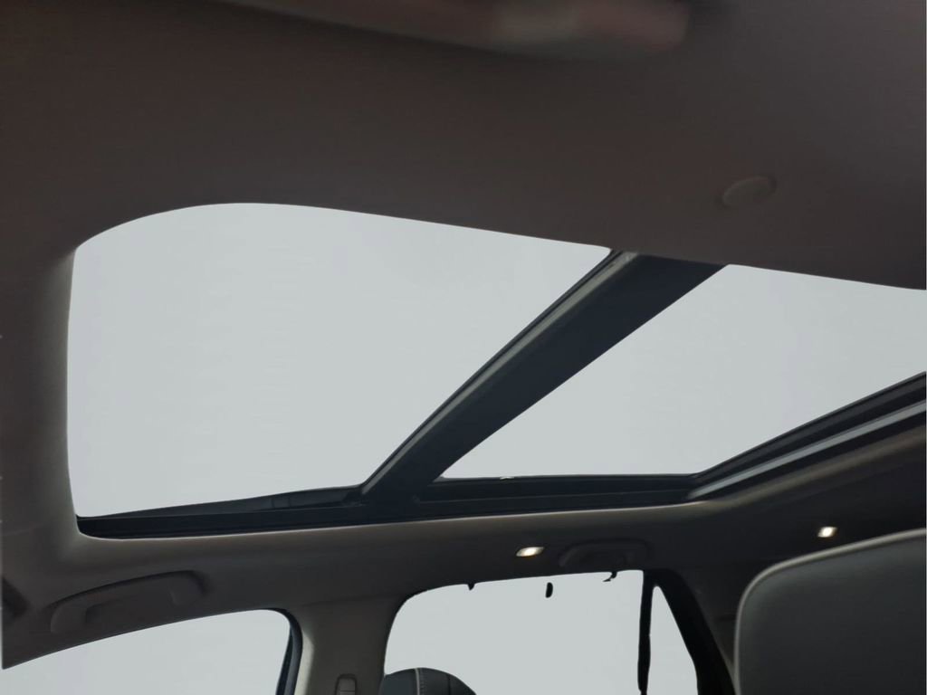 Used 2023 Honda Pilot Elite image 26