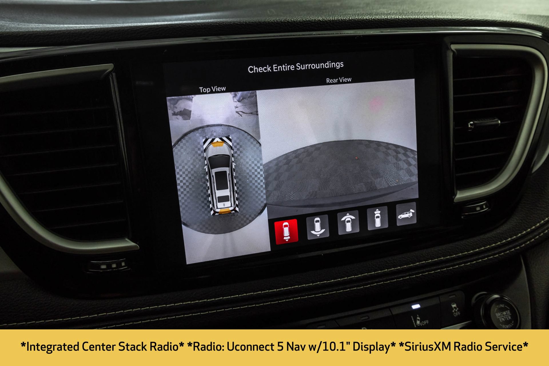 Used 2022 Chrysler Pacifica Touring-L w/ Uconnect Theater Family Group FWD image 13