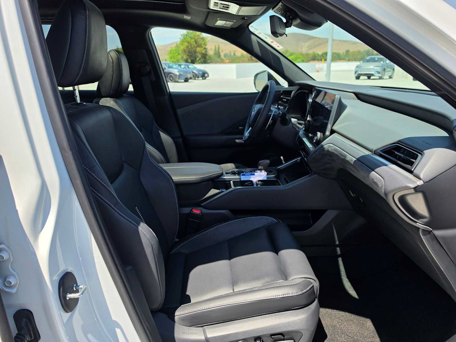 Certified 2026 Lexus TX 550h AWD Plug-In Hybrid image 11