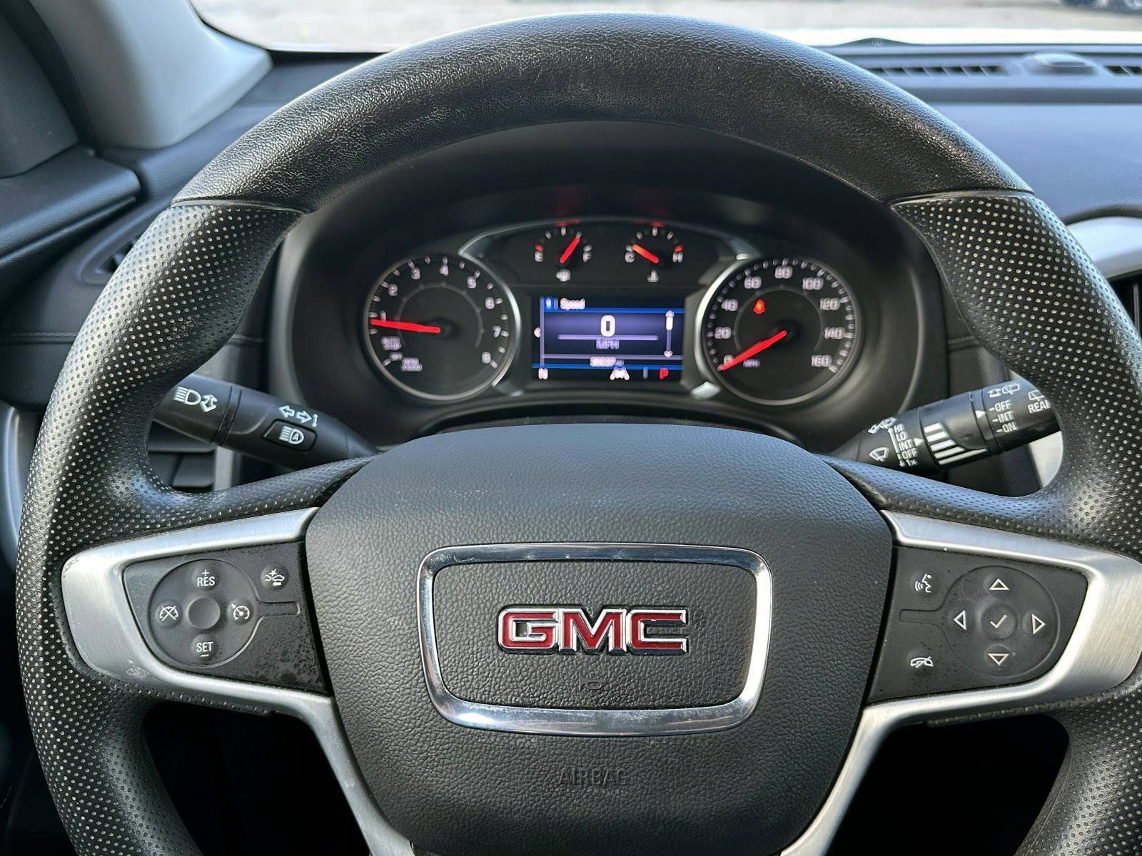 Certified 2023 GMC Terrain SLE image 18