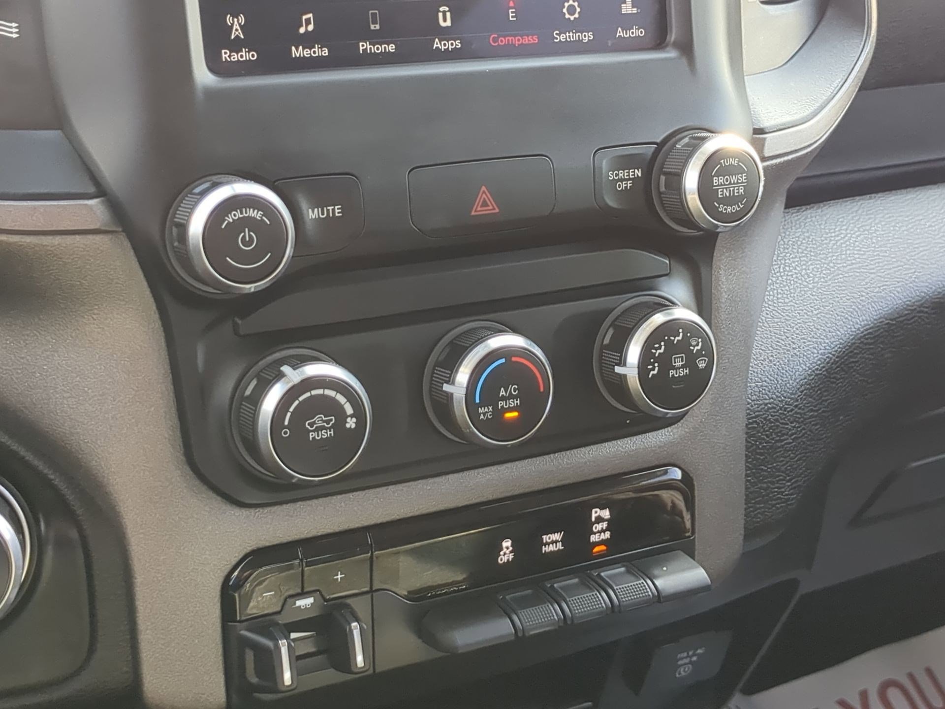 Used 2020 RAM 2500 Tradesman image 25