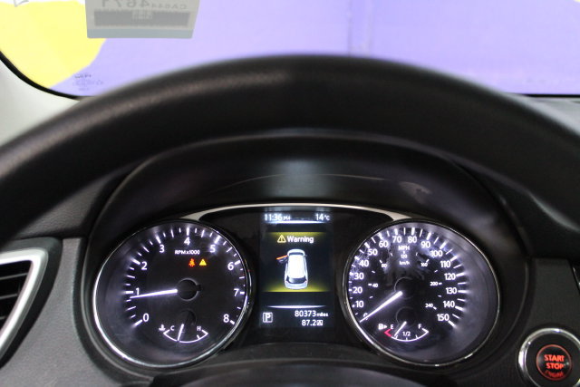 Used 2015 Nissan Rogue SV AWD/4WD image 18