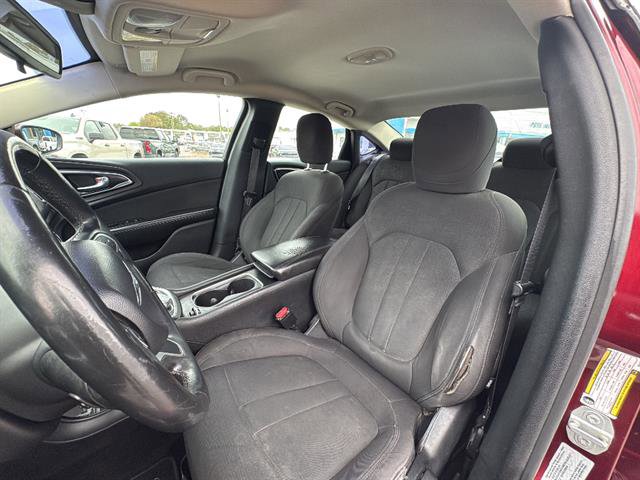 Used 2016 Chrysler 200 LX image 13