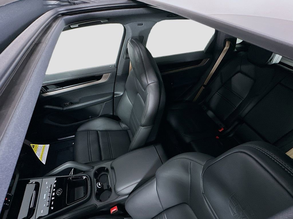 New 2026 Porsche Cayenne S AWD/4WD image 14