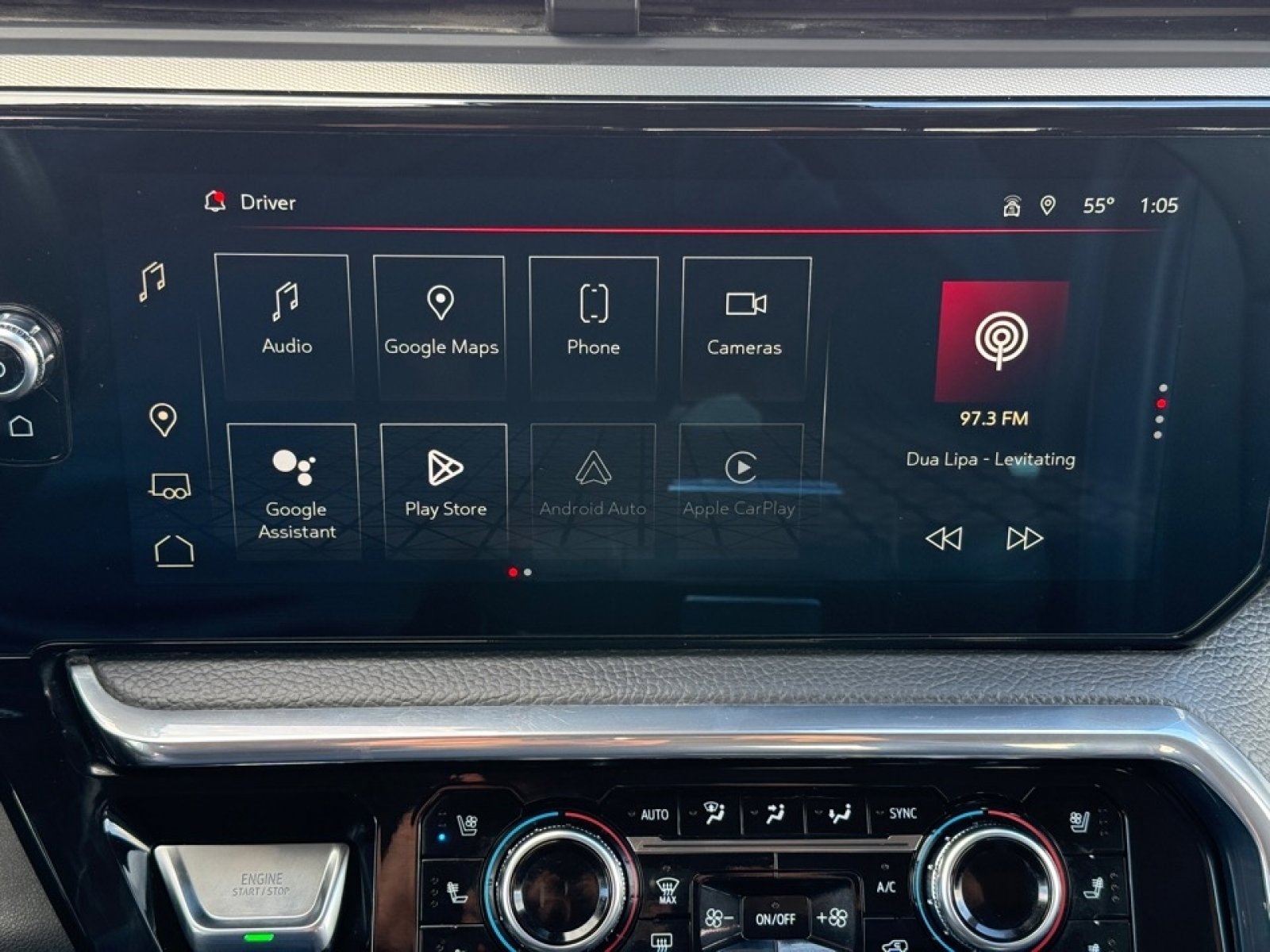 Used 2024 GMC Sierra 3500 Denali w/ Technology Package image 28