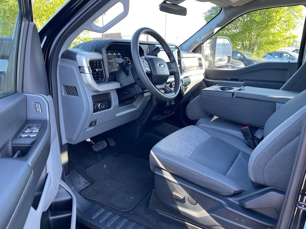 Used 2026 Ford F250 XLT AWD/4WD image 6
