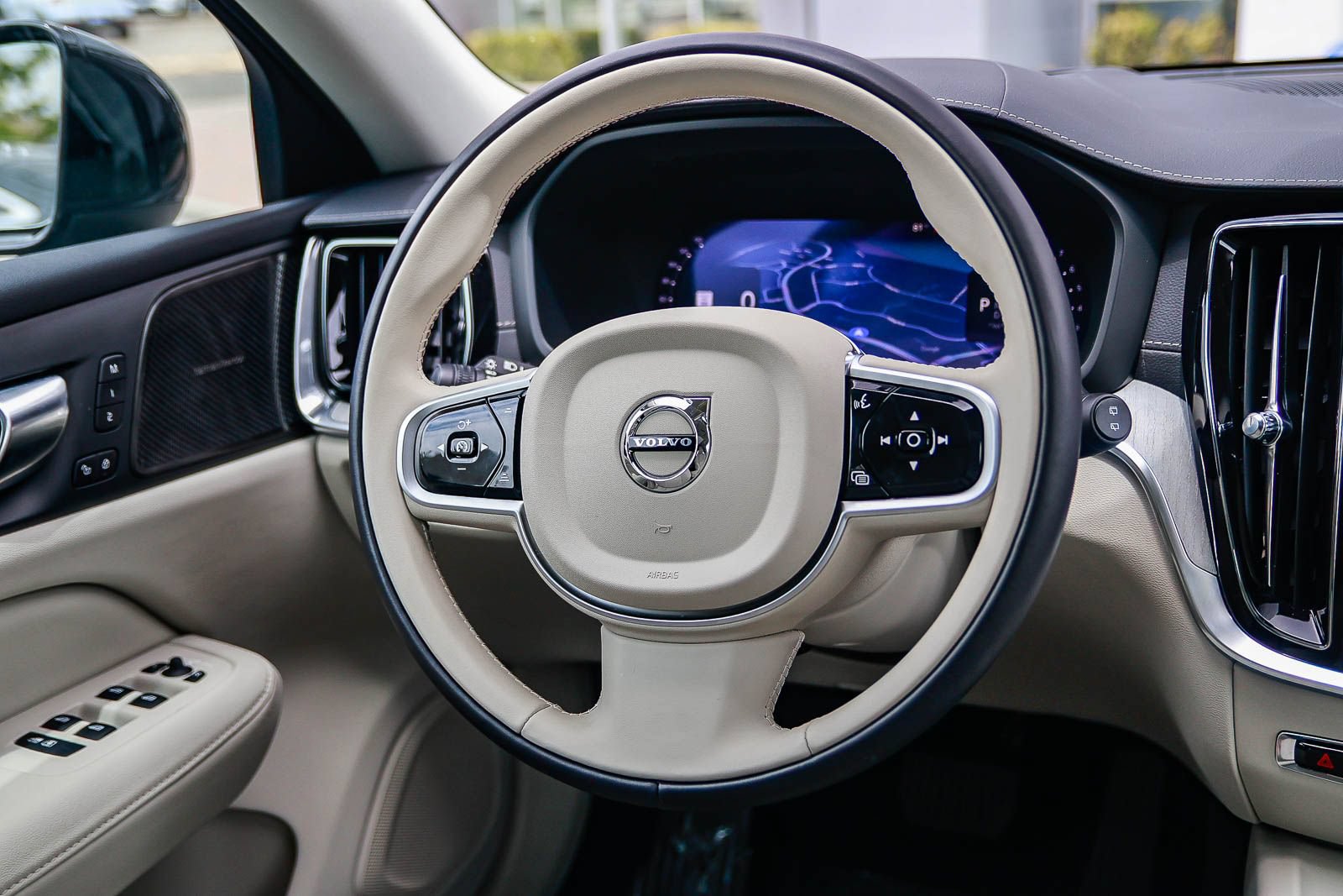 Certified 2026 Volvo V60 B5 Cross Country Ultra w/ Climate Package AWD/4WD image 17