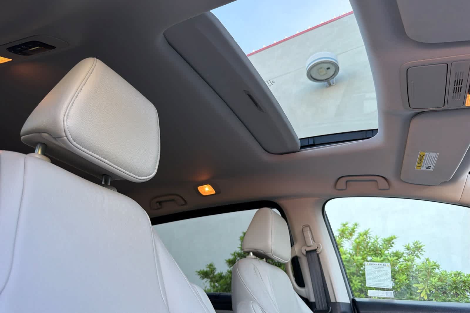 Used 2025 Honda Odyssey EX-L image 18