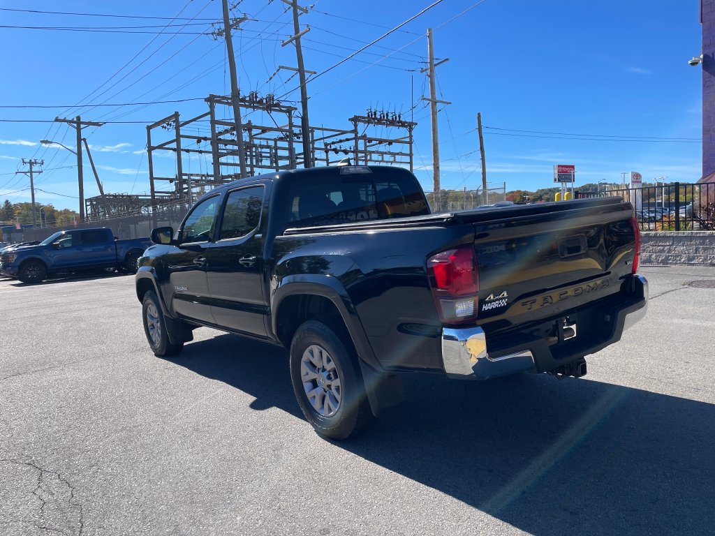 Certified 2019 Toyota Tacoma SR5 AWD/4WD image 3