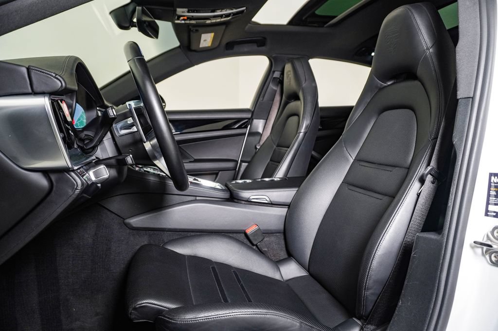 Used 2018 Porsche Panamera 4S AWD/4WD image 5