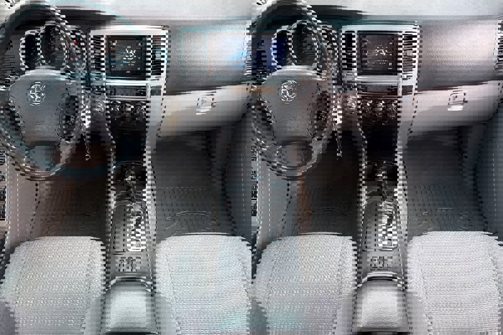 Used 2005 Toyota 4Runner SR5 image 3