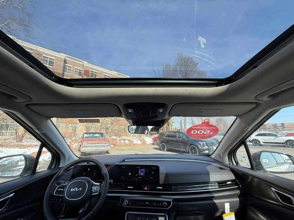 New 2026 Kia Carnival SX w/ SX Dark Edition Package FWD image 26