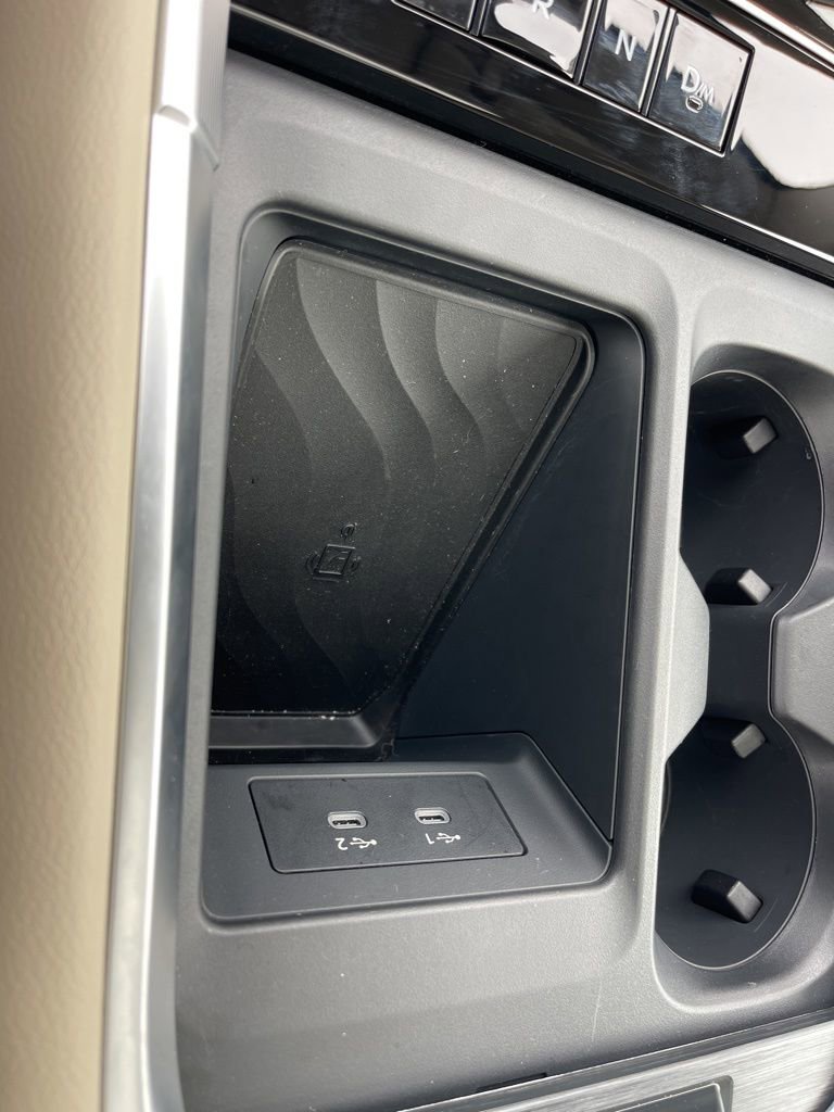 New 2026 Nissan Armada Platinum image 16