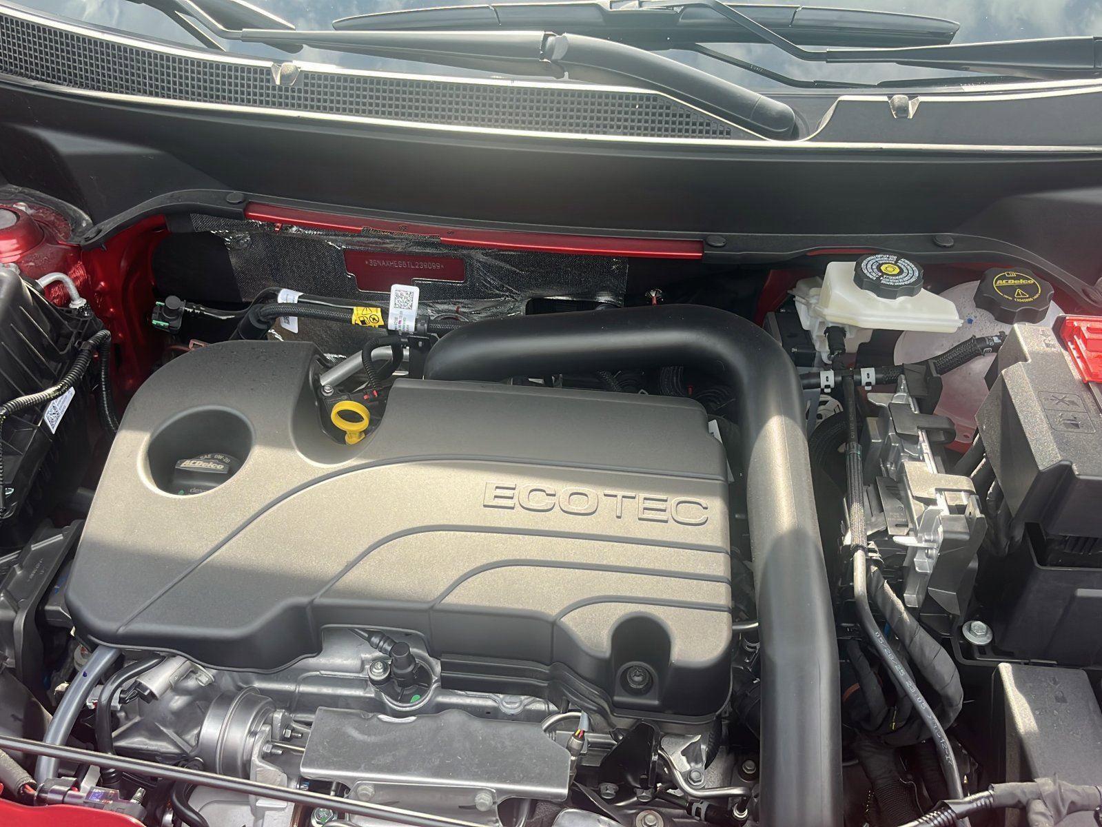 New 2026 Chevrolet Equinox LT w/ LPO, Floor Liner Package image 11