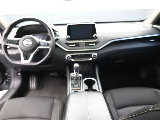 Used 2020 Nissan Altima 2.5 SV image 24