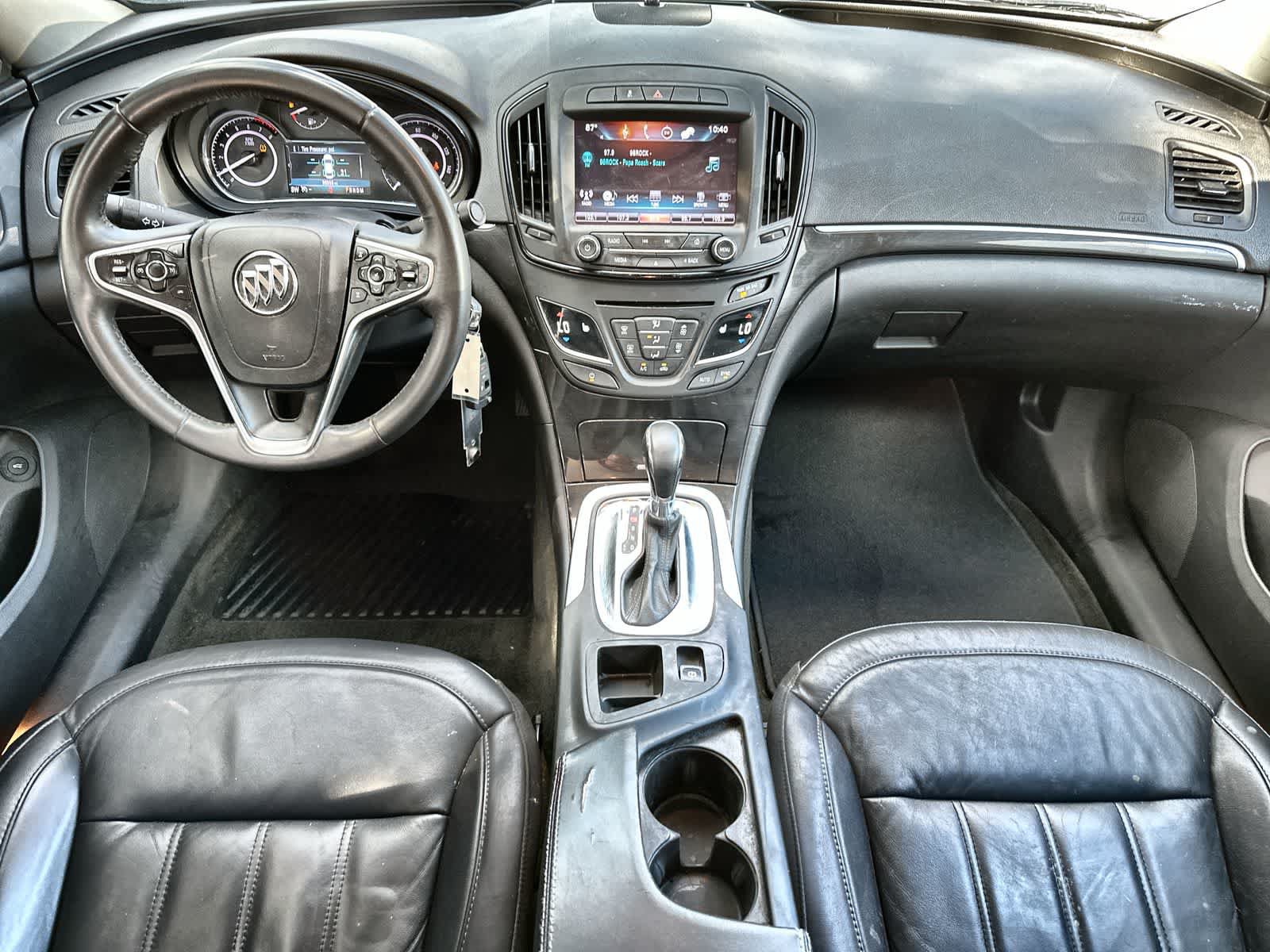 Used 2017 Buick Regal Sport Touring FWD image 19