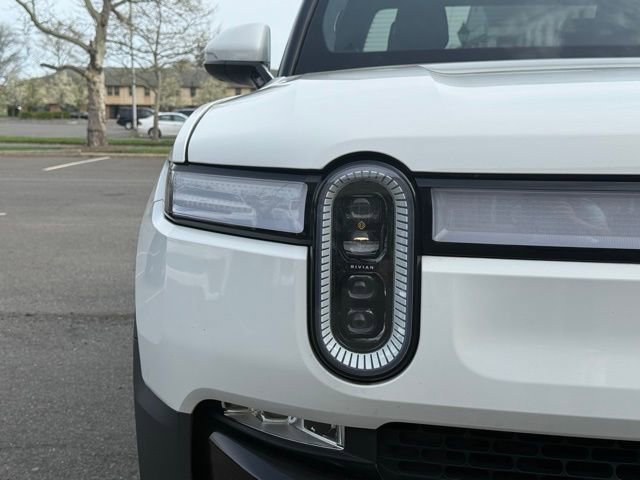 Used 2022 Rivian R1T Adventure image 14