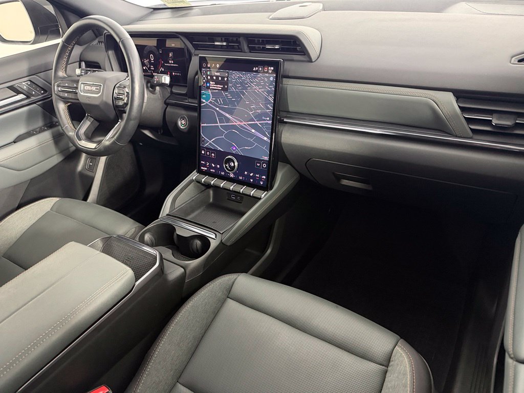 Used 2026 GMC Terrain AT4 w/ Convenience Package III AWD/4WD image 12