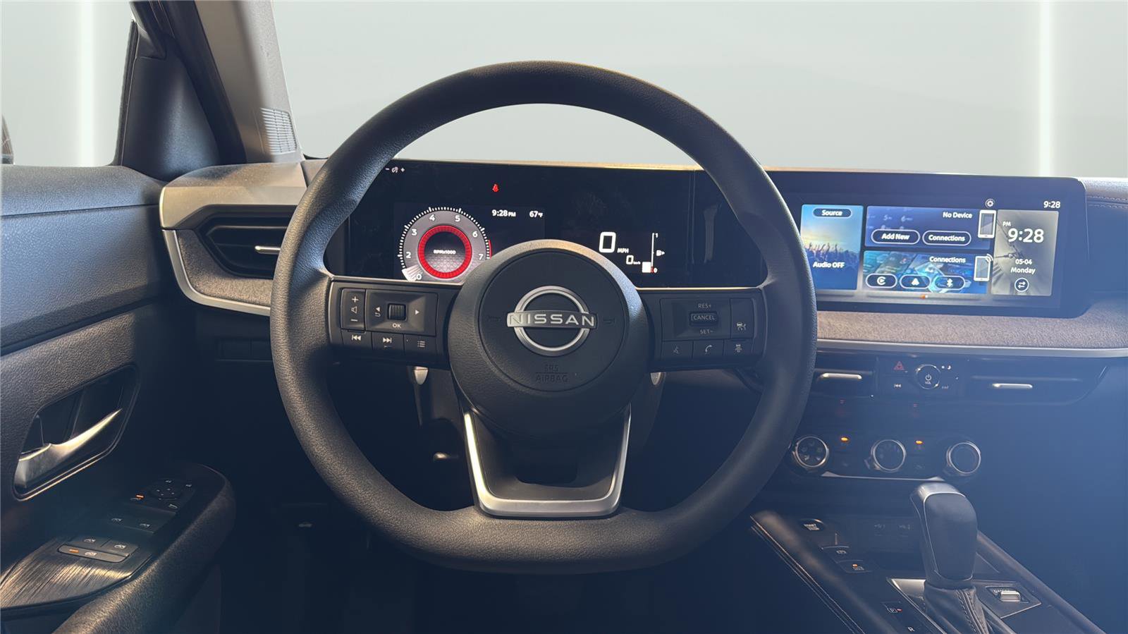 Used 2025 Nissan Kicks SV w/ Illumination Package AWD/4WD image 12