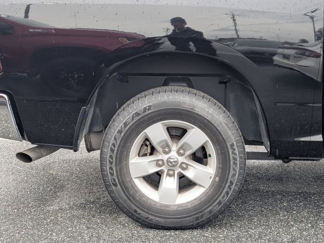 Used 2022 RAM 1500 Classic SLT image 11