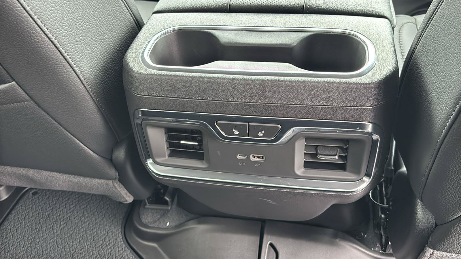 New 2026 GMC Sierra 1500 Denali AWD/4WD image 24
