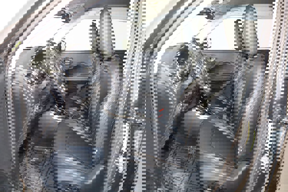 Used 2018 Jeep Compass Latitude w/ Popular Equipment Group image 10