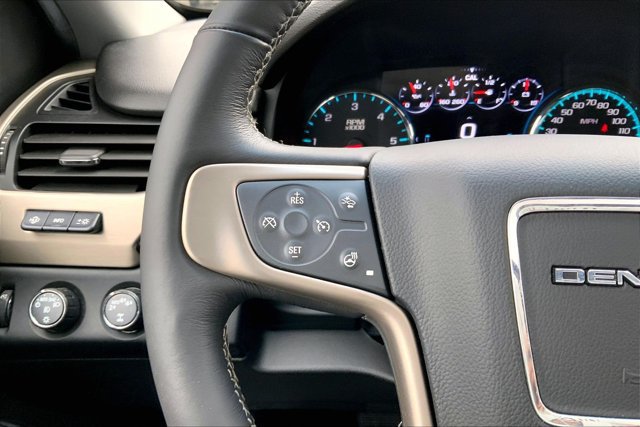Used 2017 GMC Yukon XL Denali w/ Open Road Package AWD/4WD image 18