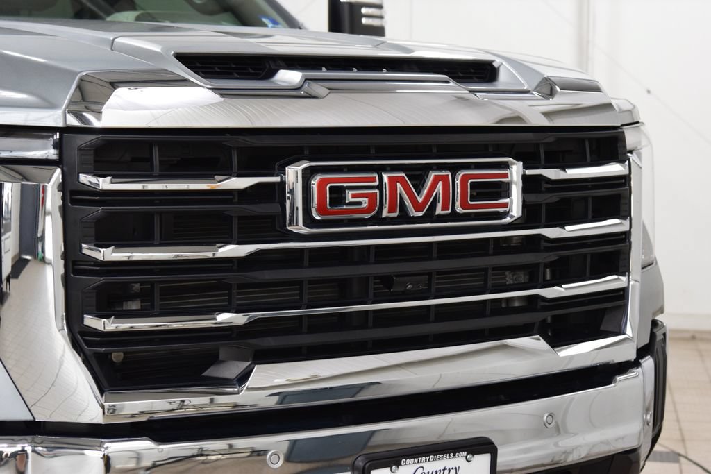 Used 2025 GMC Sierra 2500 SLT w/ SLT Premium Package AWD/4WD image 10