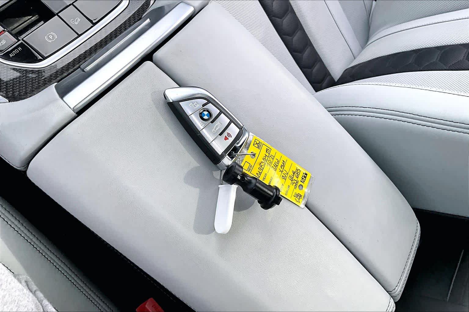 Used 2021 BMW X5 M w/ Executive Package AWD/4WD image 15