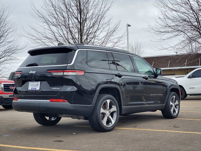 Used 2023 Jeep Grand Cherokee L Limited AWD/4WD image 2