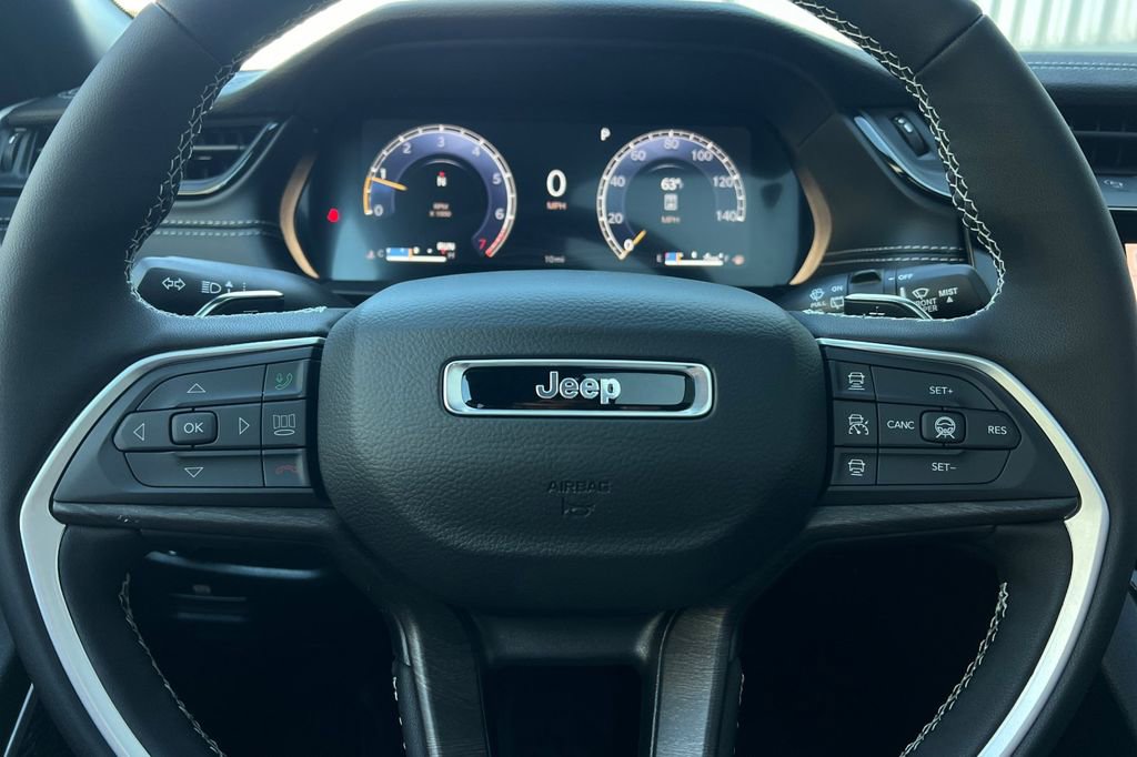 New 2026 Jeep Grand Cherokee Limited w/ Limited Altitude Package image 24