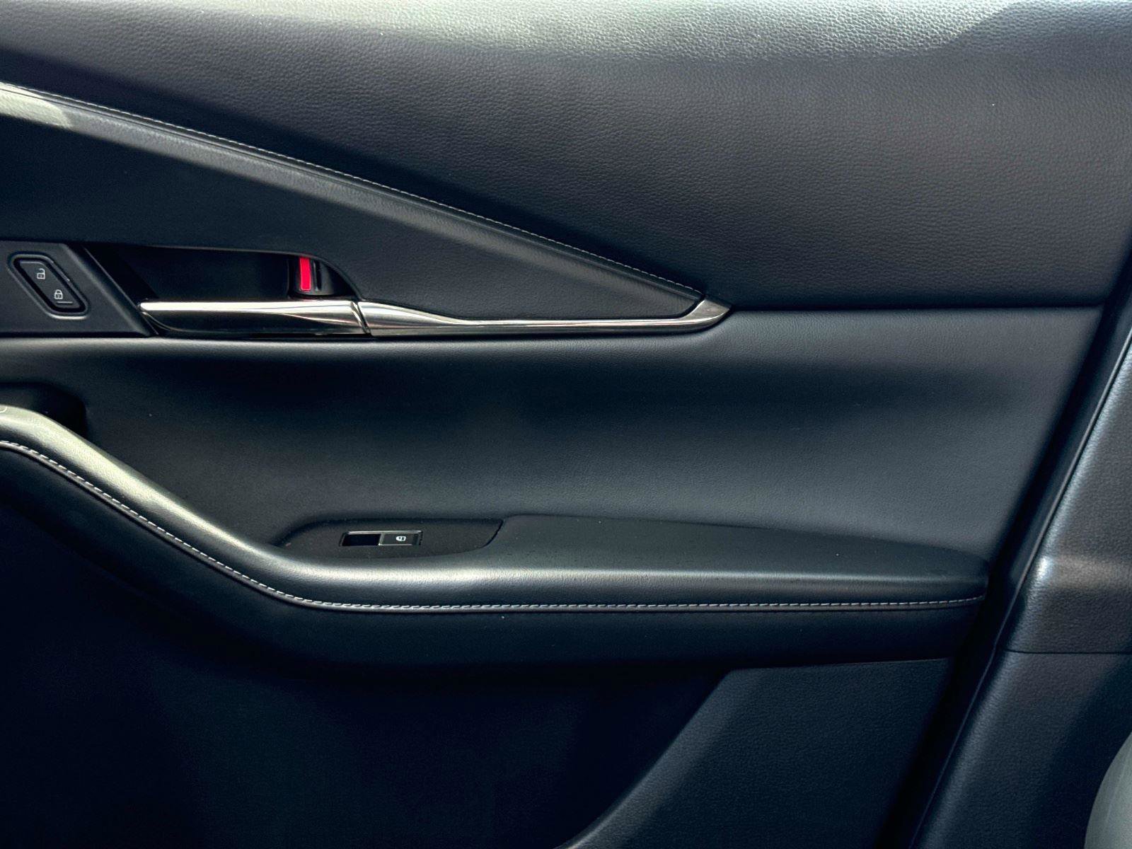 Certified 2025 MAZDA CX-30 AWD 2.5 S w/ Preferred Package image 20