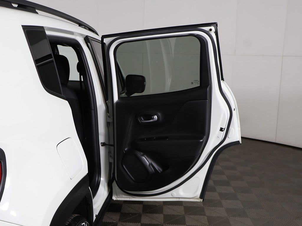 Used 2022 Jeep Renegade Altitude w/ Convenience Group image 21