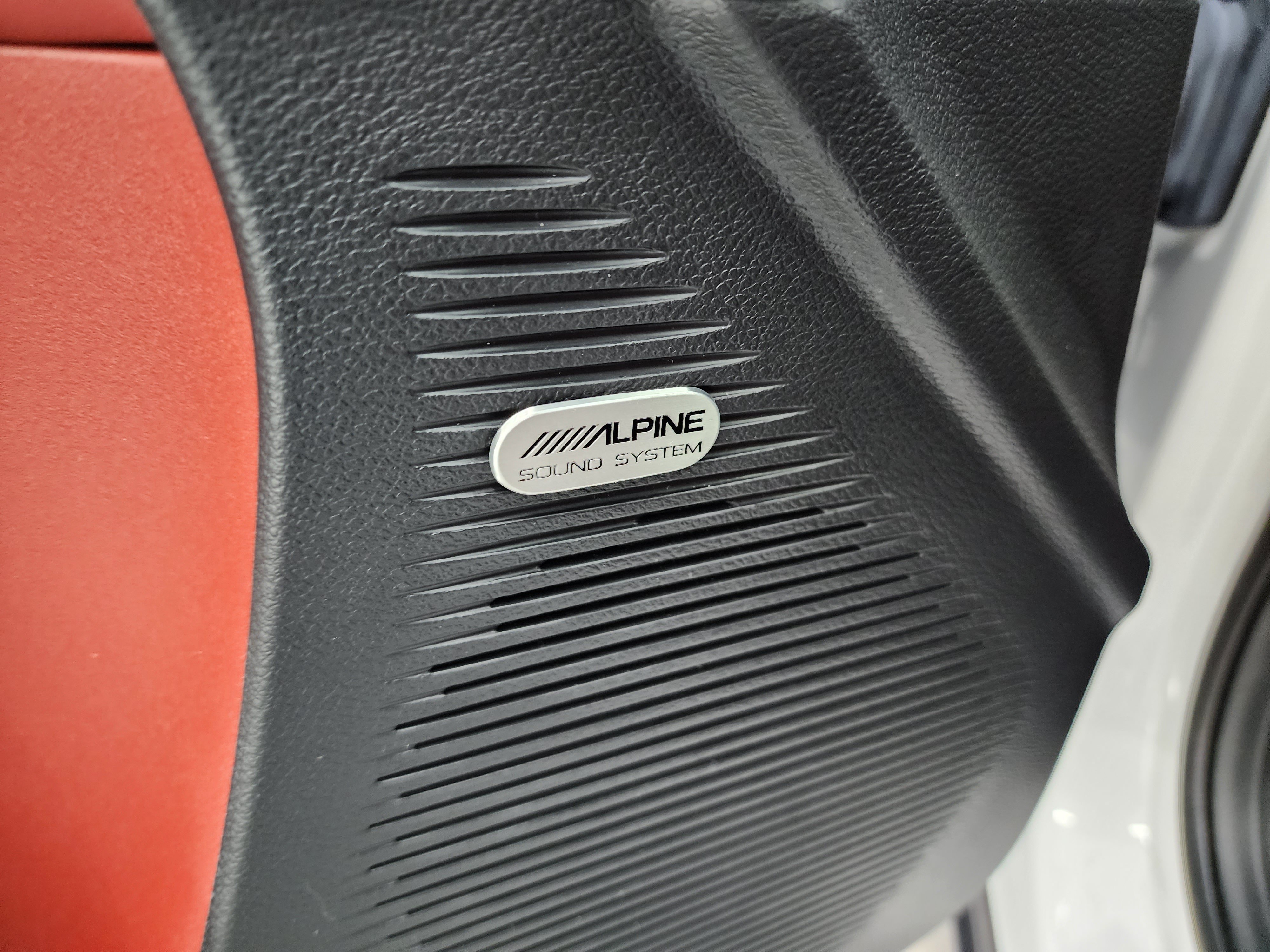 Used 2019 Dodge Challenger SRT Hellcat Redeye RWD image 40