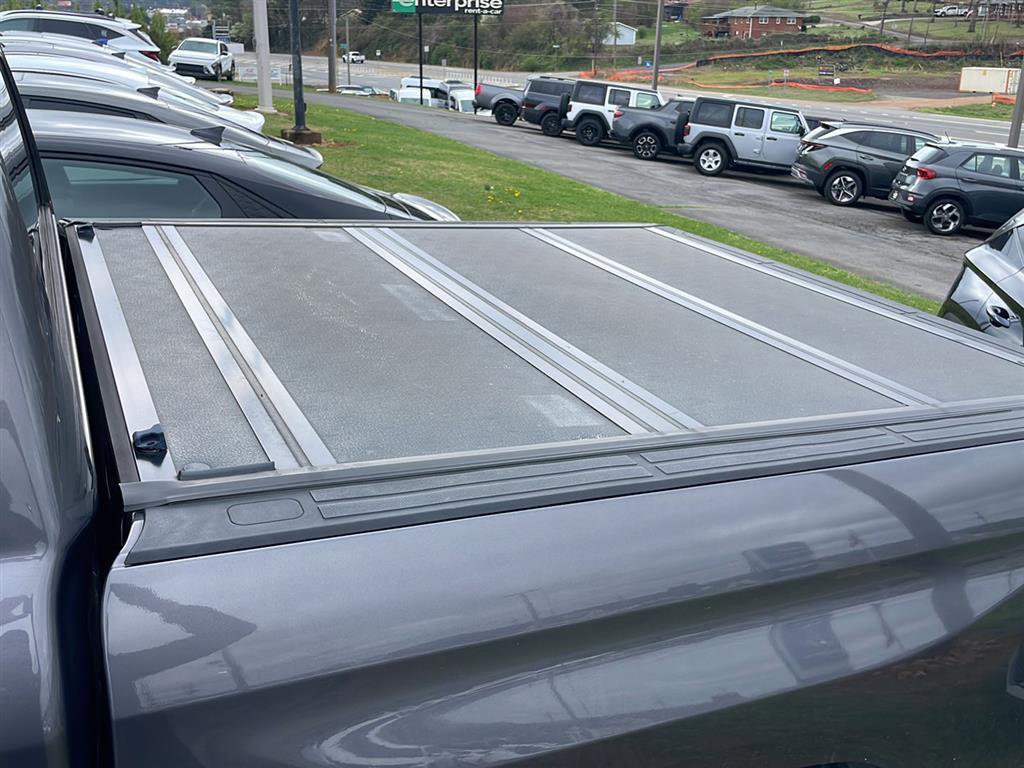 Used 2015 Toyota Tundra SR5 w/ SR5 Upgrade Package image 22