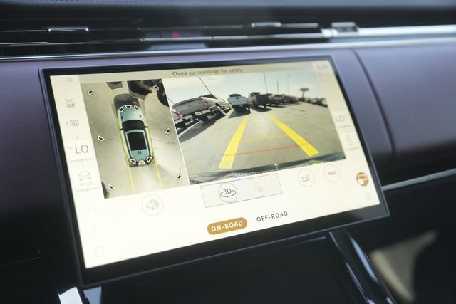 Used 2024 Land Rover Range Rover Sport Dynamic SE image 28