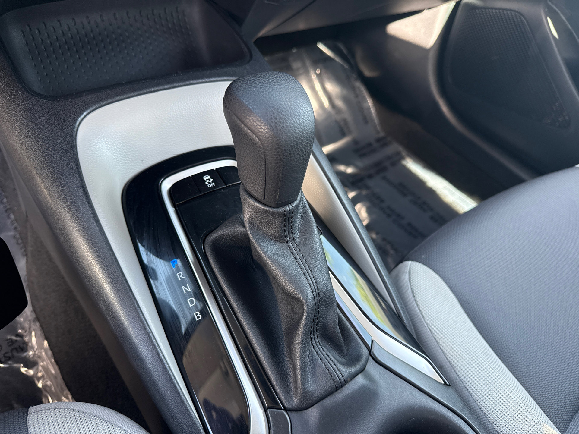 Certified 2024 Toyota Corolla LE image 25