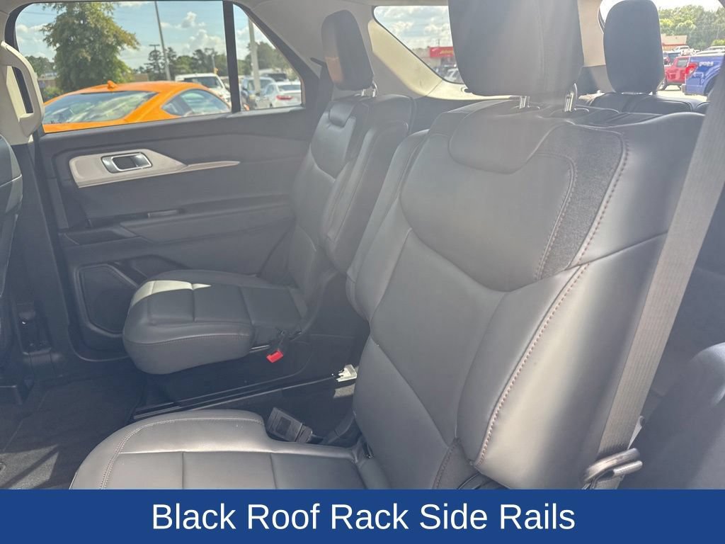 Certified 2026 Ford Explorer Active w/ Active Comfort Package RWD image 12